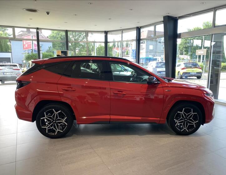 Hyundai Tucson 4