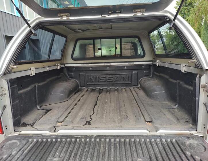 Nissan Navara 18