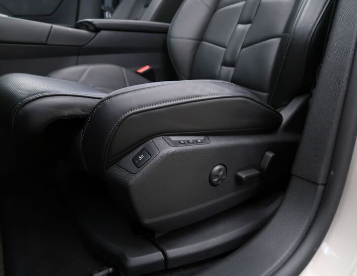 DS Automobiles DS7 Crossback 17