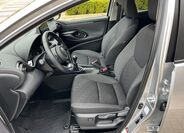 Toyota Yaris 13