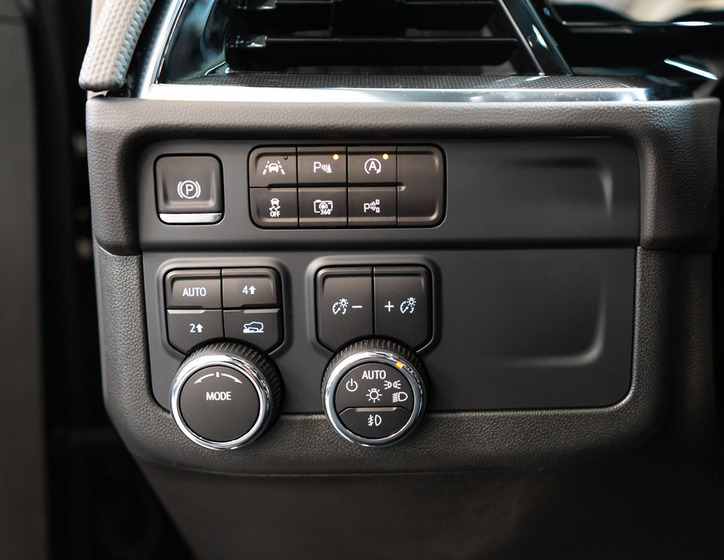 Chevrolet Tahoe 23