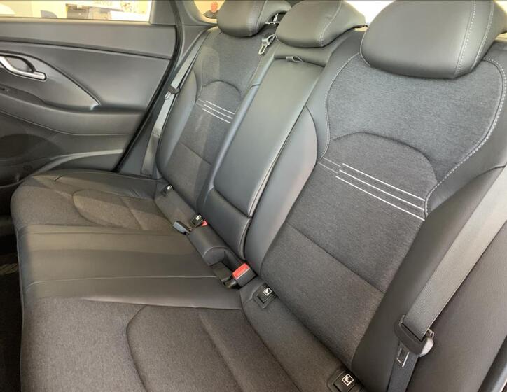 Hyundai i30 15