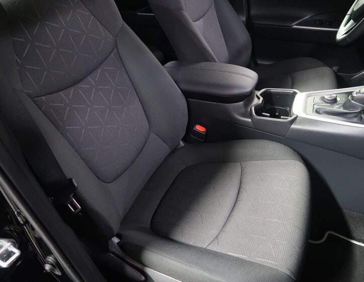 Toyota RAV4 14