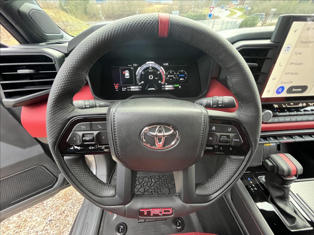 Toyota Sequoia
