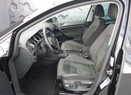 Volkswagen Golf 25