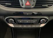Hyundai i30 22