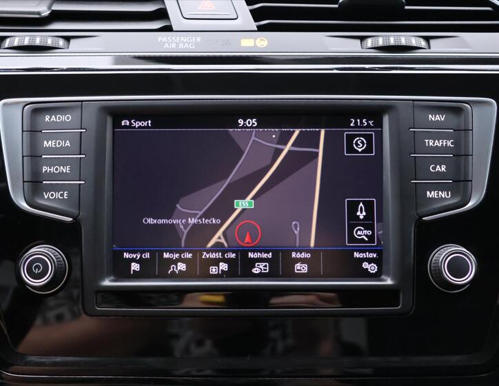 Volkswagen Touran 25