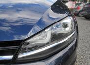 Volkswagen Golf 16