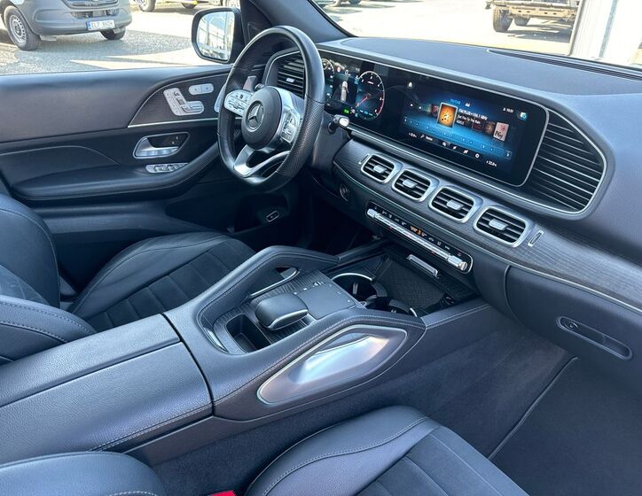 Mercedes-Benz GLE 12
