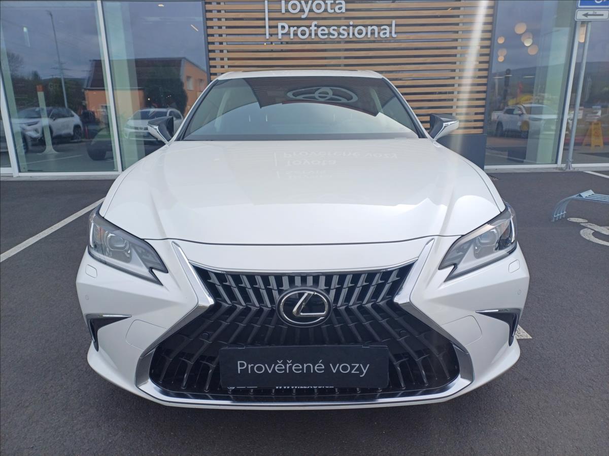 Lexus ES 300h