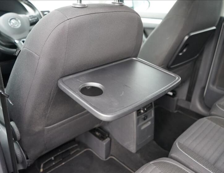 Volkswagen Touran 27