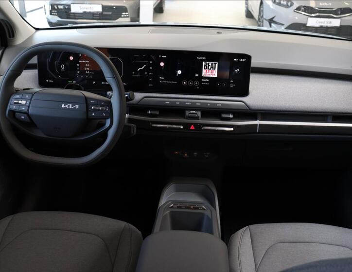 KIA EV3 10