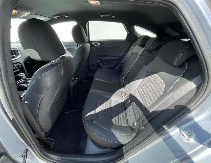 KIA ProCeed 16