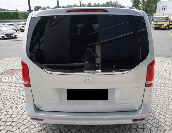 Mercedes-Benz Třídy V 5