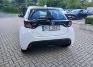 Toyota Yaris 30