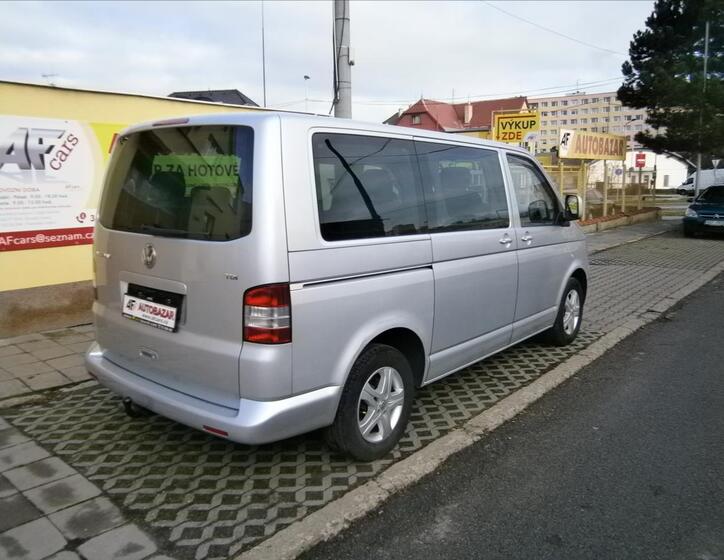 Volkswagen Multivan 6