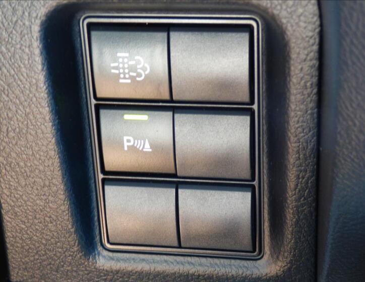 Toyota Land Cruiser 25