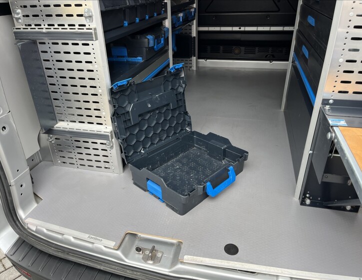 Ford Transit Custom 19