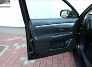 Mitsubishi Outlander 13