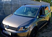 Volkswagen Touran 1