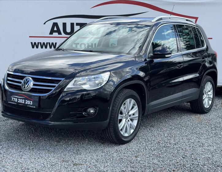 Volkswagen Tiguan 1