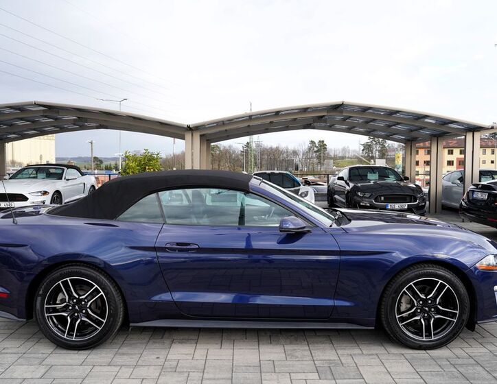 Ford Mustang 7