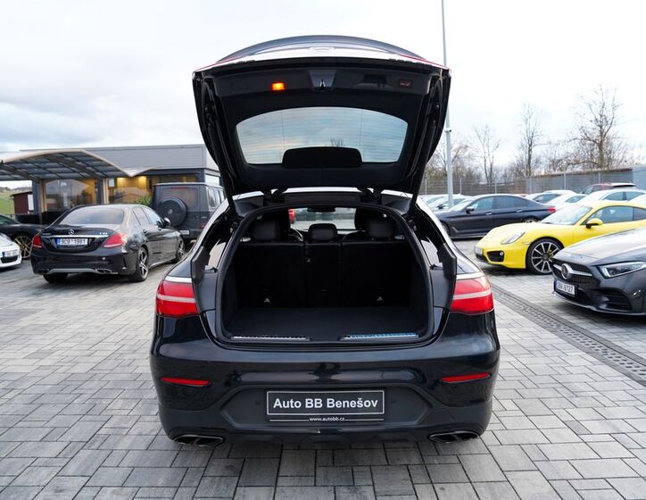 Mercedes-Benz GLC 11