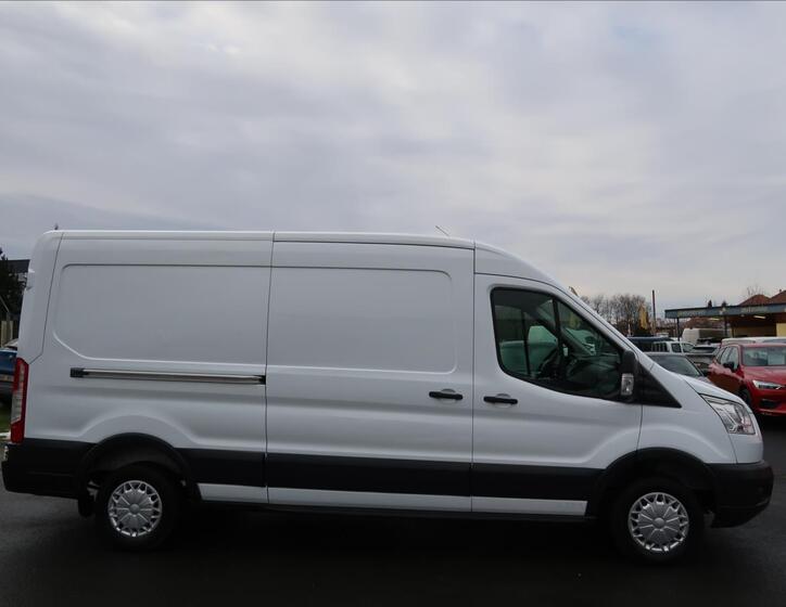 Ford Transit 5