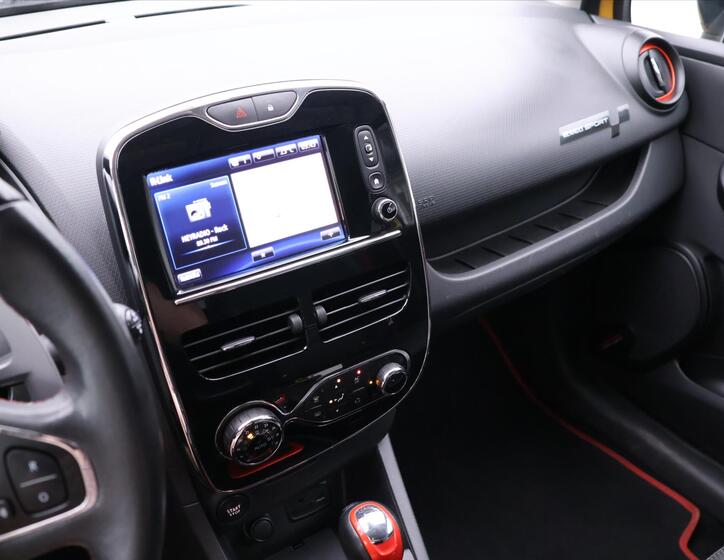 Renault Clio 20