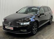 Volkswagen Passat 1
