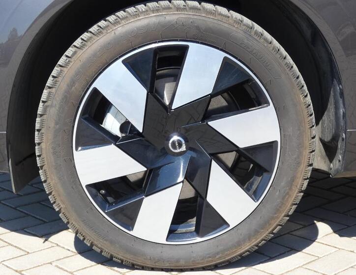 Volvo XC60 25