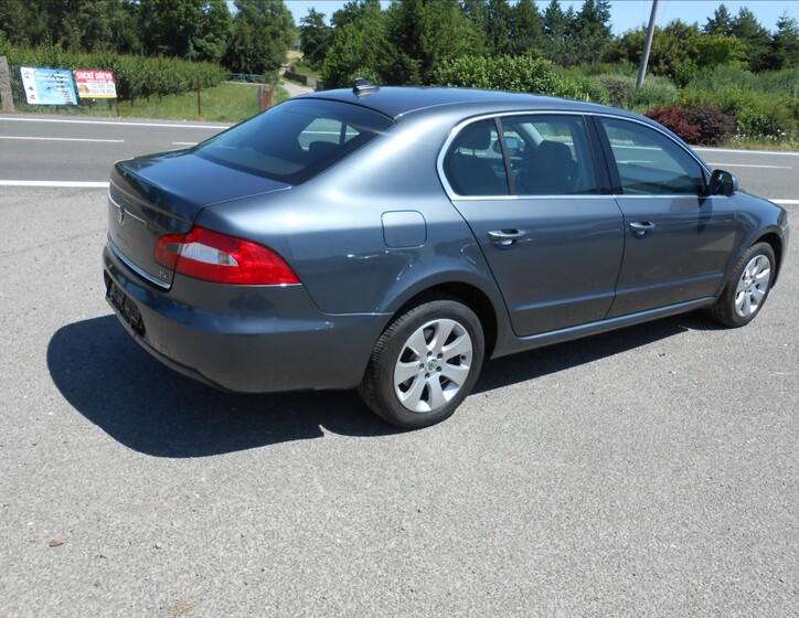 Škoda Superb 6