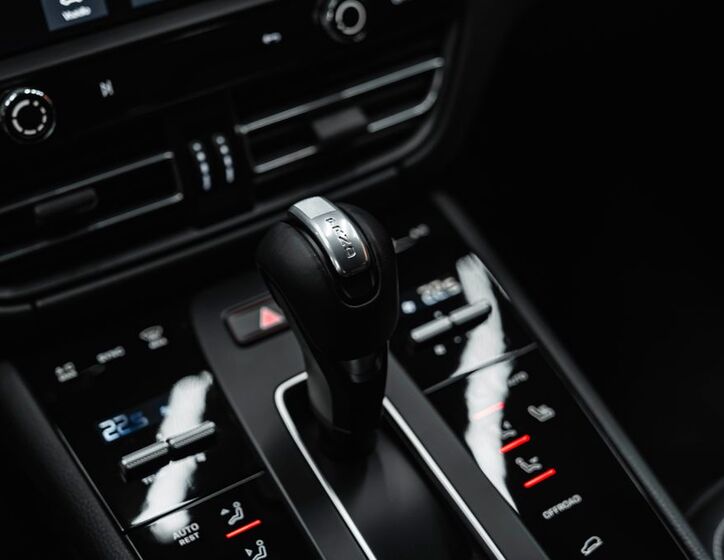Porsche Macan 17