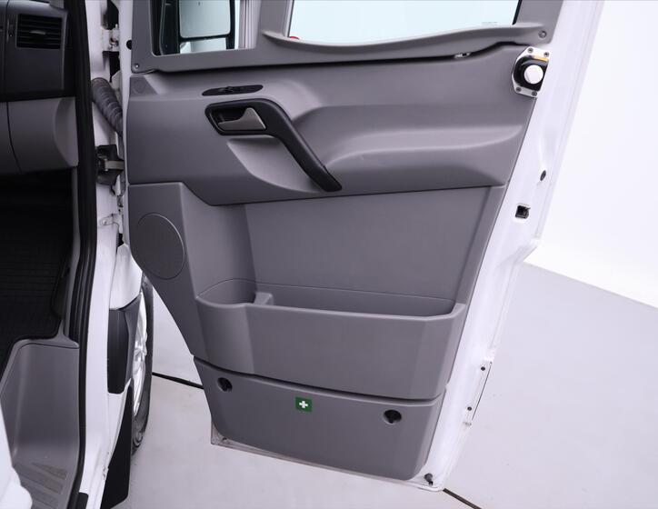 Mercedes-Benz Sprinter 17