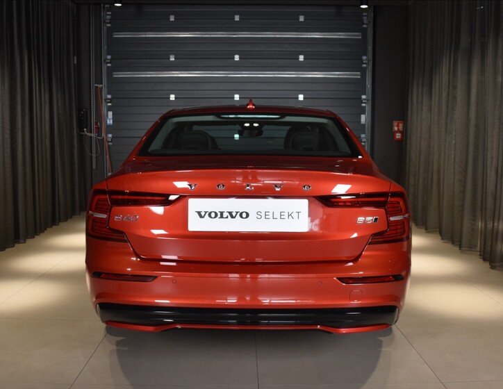 Volvo S60 5