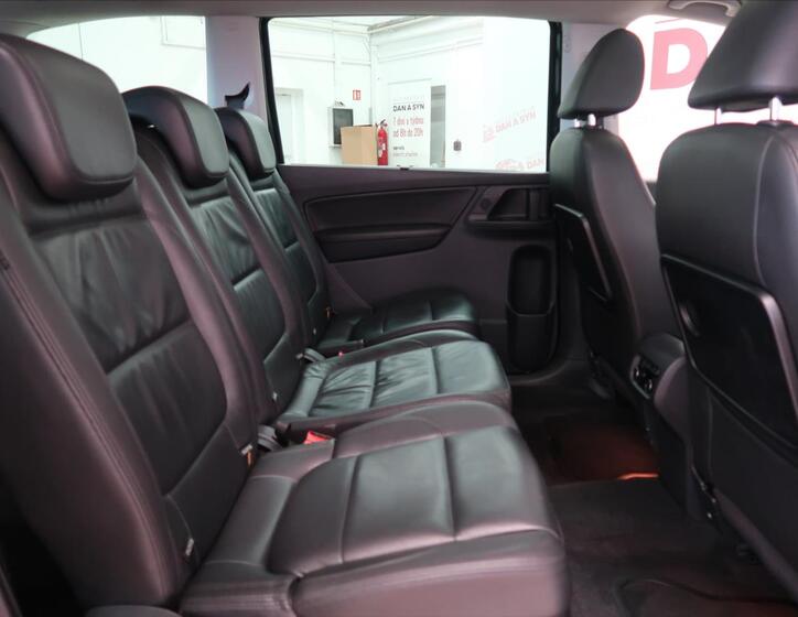 Seat Alhambra 13