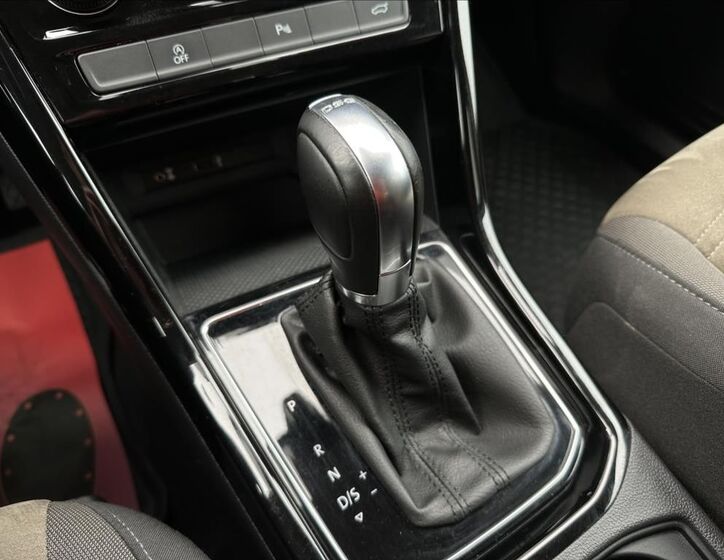 Volkswagen Touran 19