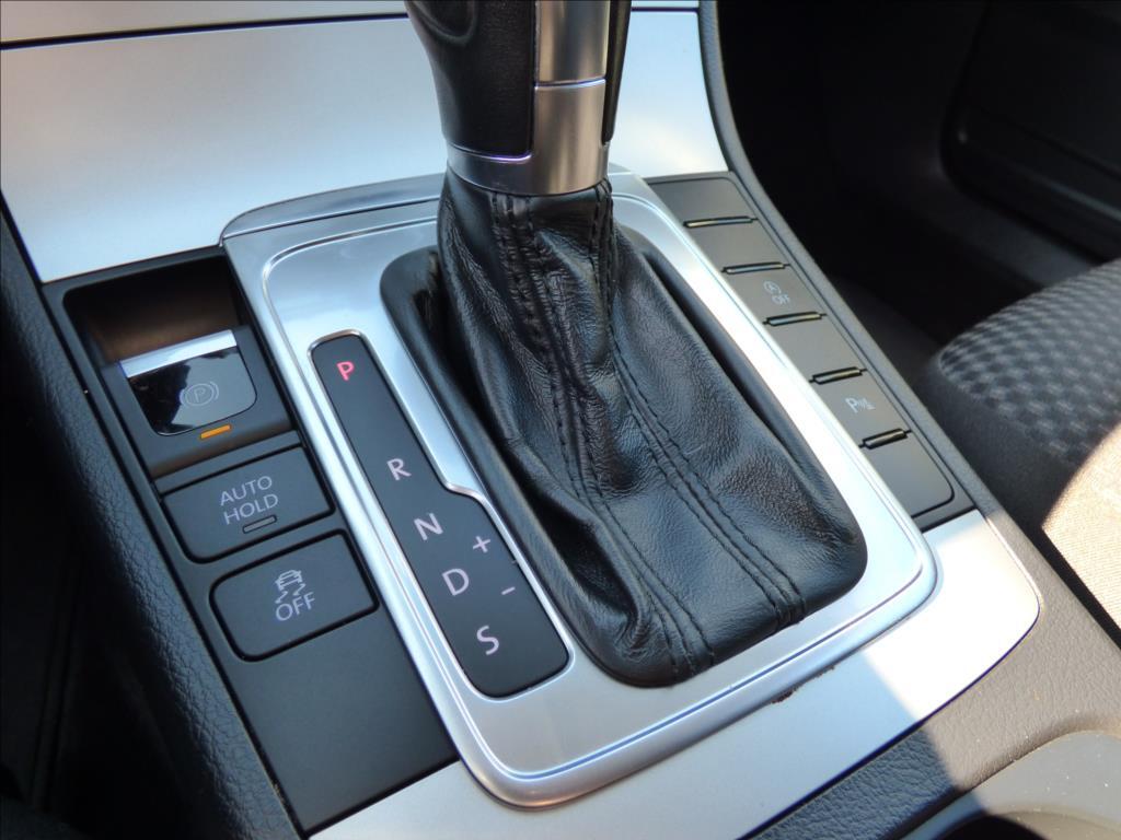 Volkswagen Passat 38