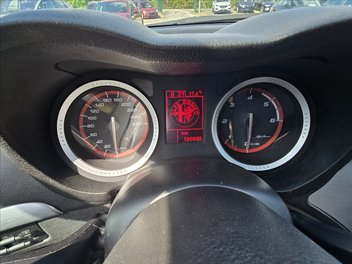 Alfa Romeo 159