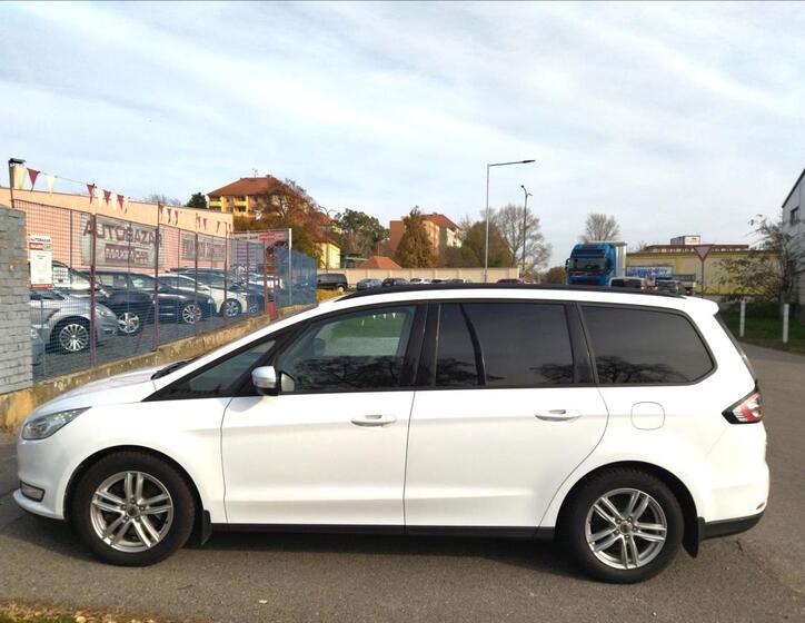 Ford Galaxy 8