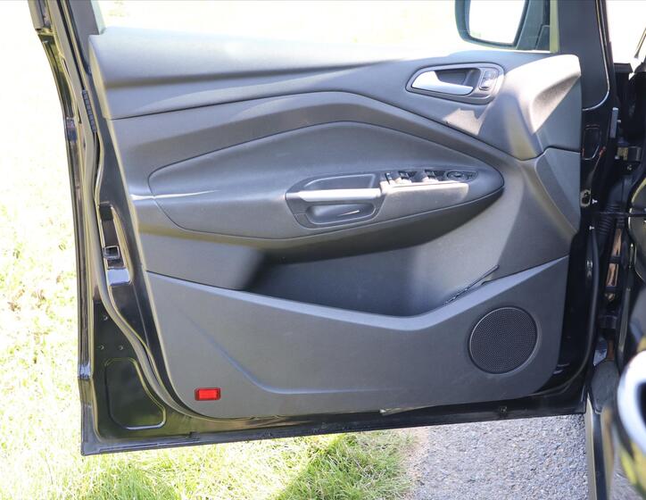 Ford Grand C-MAX 11