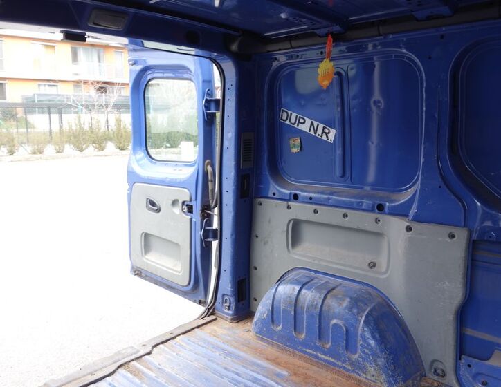 Renault Trafic 27