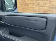 Toyota Land Cruiser 7