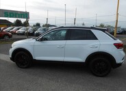 Volkswagen T-Roc 11