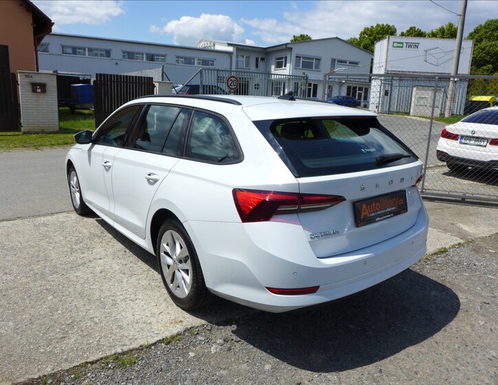 Škoda Octavia 8