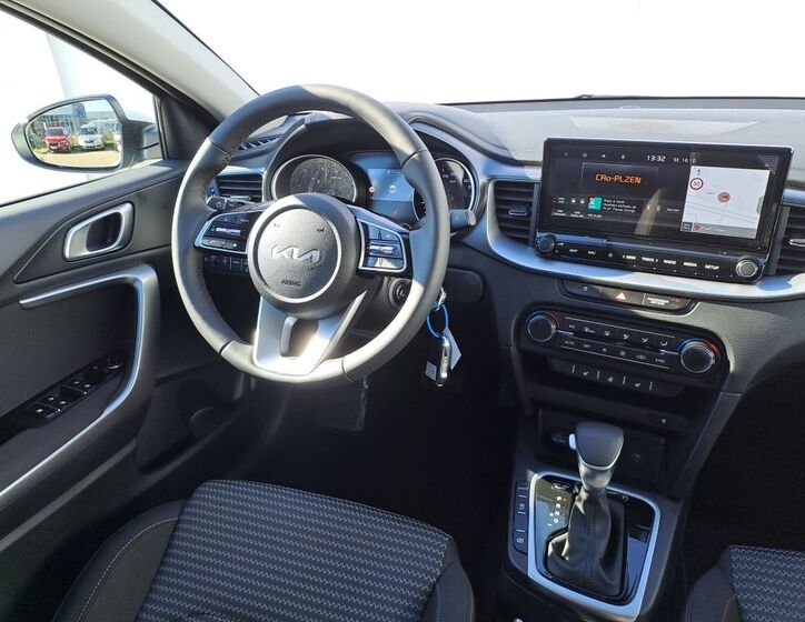 KIA Ceed 11