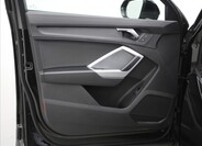 Audi Q3 15