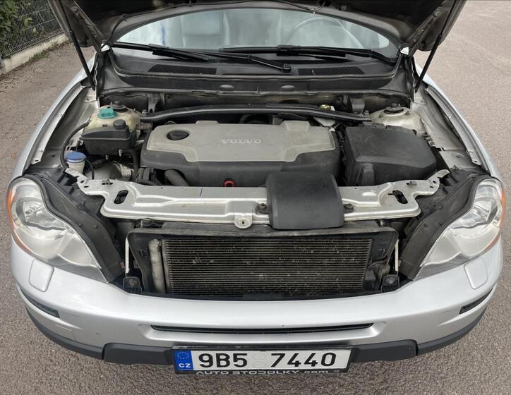Volvo XC90 30