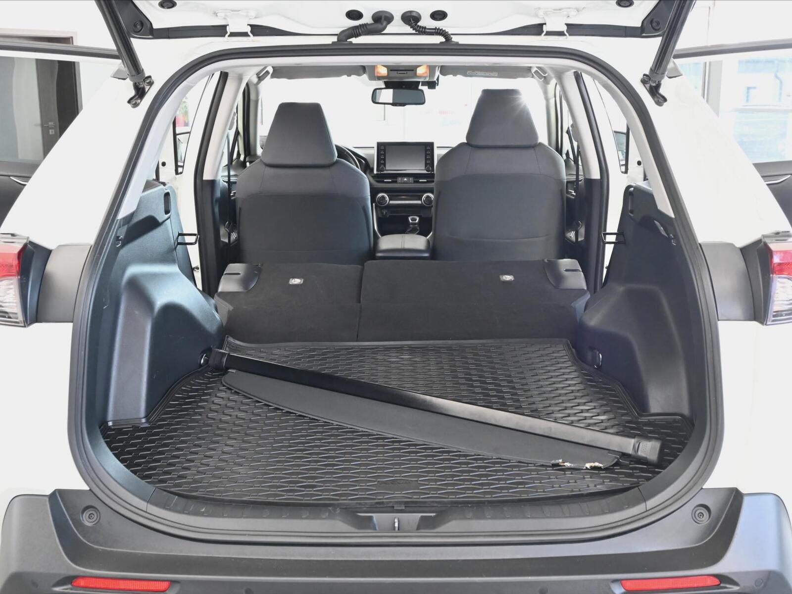 Toyota RAV4 7