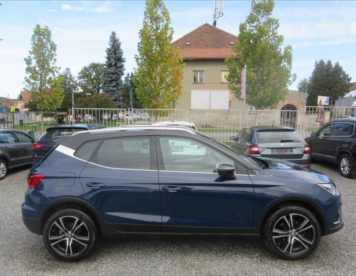 Seat Arona 4